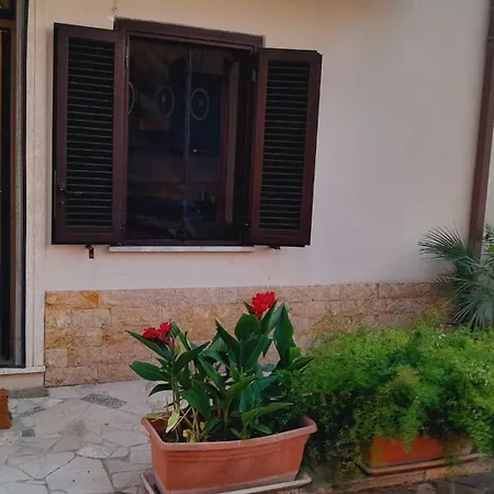Turistico Maria Rita Apartamento *